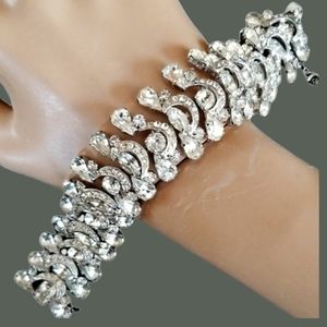 Vintage Signed WEISS 1920s Art Deco Style Rhinestone Silver Link Bracelet